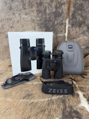 Fernglas Zeiss Victory RF 10x42 NEU von WAFFEN FLÜHR ANSBACH