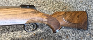 Neuware---Mauser M03 Holzklasse 6 300 Win Mag 56cm Lauf mit Gewinde M15x1, Kombiabzug