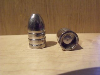.575 Minie - Geschosse, 633grain, flacher Hohlboden