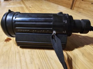 Zeiss Spektiv 30x60 B mit Motorfokussierung