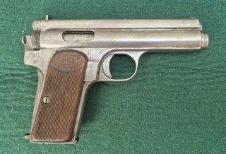 Pistole Frommer Stop
