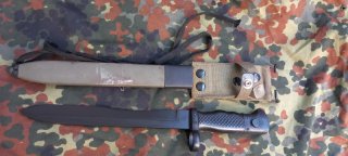 Spanisches FR8 CETME Bajonett
