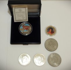 Konvolut-Münzen und Tokens, farbige Münzen,Cuba,Liberien, England