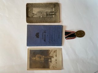 Dt.Reich Bayern Bayreuth Wehrpass Orden 1914 Foto G98 