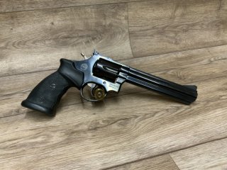 Revolver Taurus 6 Zoll .357 Magnum