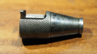 Selten ! Putzstockführung / Mündungsschoner für P08, Luger 08, in sehr gutem Zustand !