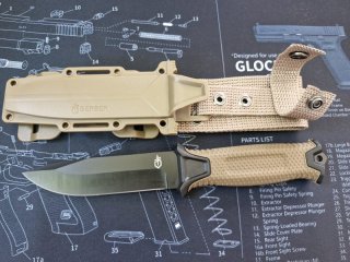 Strongarm Gerber Survival Messer Full Tang
