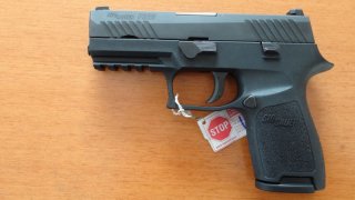 SL-PISTOLE:SIG SAUER P 320 COMPACT-CAL. 9MM