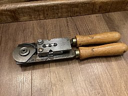 3 - fach GIEßZANGE / Kokille Dia.314 - 200gr RN GC von Klaus Wich mit Griffen