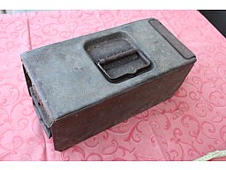 WKI. Doppel Gurtkasten zum MG 08 + MG 08/15. In gutem Zustand