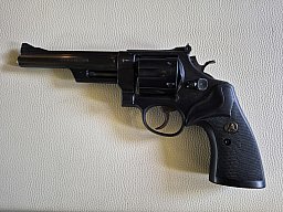 Smith & Wesson Revolver Highway Patrolman in .357 Magnum / . 38 Spezial