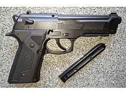Umarex Beretta Elite II CO2 Pistol 4,5 mm BB – Dicht & guter Zustand!