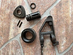 M16A1 CAR15 XM177 AR15 Laufteilesatz Gasblock Kornträger Taper Pin Birdcage Barrelnut 5,56x45NATO