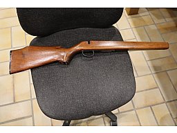 Schaft für 5 mm Remington Magnum fast neuwertig