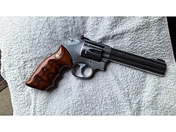 Revolver S&B .22 lr