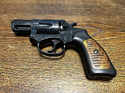 REvolver ME 38 Compact