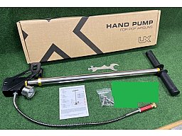Handpumpe für Pressluftwaffen+Füllschlauch und 4 Adapter max. 300 bar