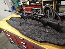 Gewehr Hämmerlie 850 AirMagnum M2 mit Zielfernrohr