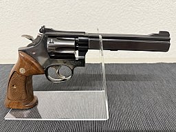 Revolver Smith u. Wesson Mod. 17-5 Kaliber .22Lr 6 Zoll Lauf
