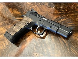 CZ 75 in 9x19mm / 9mm Luger/ 9mm Para