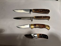 4 Stück Marken Jagdmesser