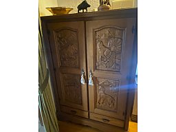 Schrank klein Eiche mit Jagdmotiven