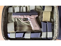Glock 17 Gen. 3 OD Green mit eingefrästem Docter Sight II