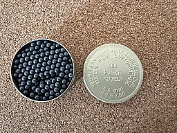 Neu ! Rarität ! 500 Punktkugeln DDR 4,4mm Schönebeck für Haenel etc.