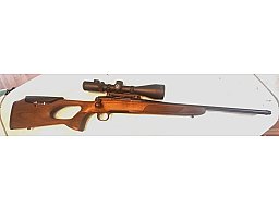 STEELACTION Hunting Medium Kaliber 8x57 IS mit VIXEN 2,5-10×56 und A-TEC H2 Schalldämpfer
