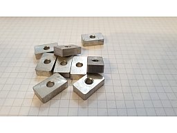 E5, 0018, ANSCHÜTZ, Klemmstück für Sammler und Bastler Maße: 10 mm x 17 mm x 5 NEU 2. Wahl