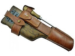 REPRO Deutsches Mauser C 96 Anschlagschaft (Verwahrkasten) mit Belederung und Putzstock