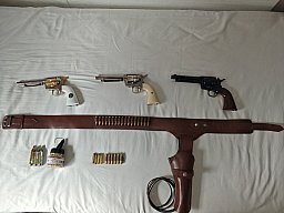 3x Colt Single Action Army 45,