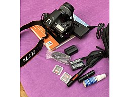 Sony Alpha 77 II