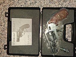 Zoraki modell R1 2.5"