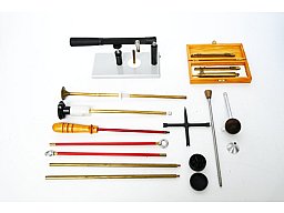 Konvolut mit Vorderladerzubehör, Pistonschlüssel, Pistons, Geschosssetzer usw.
