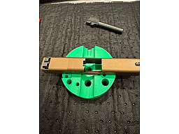 Universeller Büchsenmacher-Werkbankblock (3D gedruckt aus PLA)