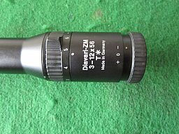Zielfernrohr Zeiss Diavari-ZM T* 3-12x56 mit Blaser Brücken-Schwenkmontage