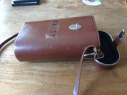Lederköcher für Hensold 8x56
