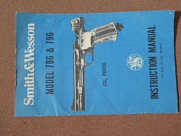 Smith & Wesson 78G & 79G CO2 -Pistole, Manual