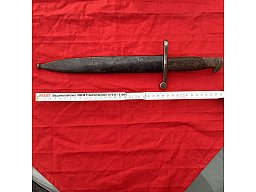 Altes spanisches Machetenbajonett, reinigungsbedürftig