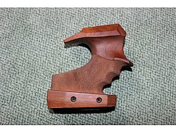Walther LP-400 Griff S rechts