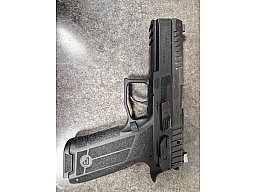 CZ P-09 F Nocturne 9mm Pistole