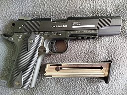 Colt 1911, Pistole, Cal. .22L.R. Kleinkaliber, Fangschuss, Fallenjagd, Sport, Halbautomatisch