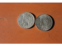 Silbermünzen Peace-Dolllar von 1922 + 23
