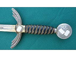 altes Fliegerschwert