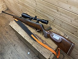 Repetierbüchse KRICO 600, Kal. 7x64 mit EAW und Meopta 7x56 Leuchtpunkt