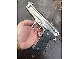 Beretta 92 FS golden INOX Kaliber 9mm Luger