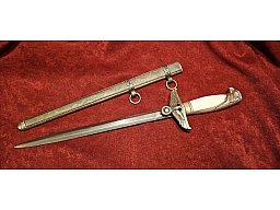Diplomaten-Dolch in Silber der Firma F.W.Höller Berlin Stahlklinge 