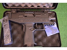 UZI PRO Pistole / 4.5" / Kaliber 9mm Para | Schwarz