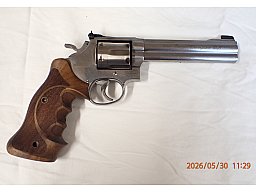 Smith & Wesson 686-4 Target Champion Kaliber .357Mag.